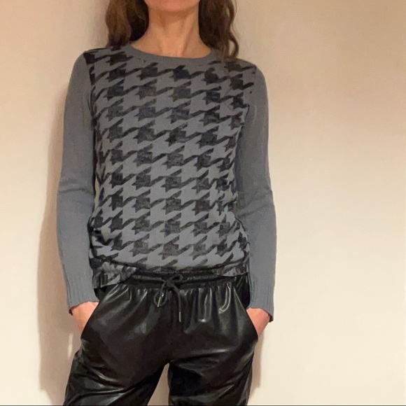 Christopher Fischer , size small, Grey and Black, Cashmere - Picture 3 of 10